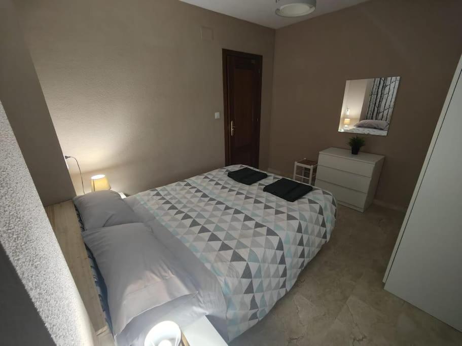 Tranquilo Y Elegante Apartment Cenes De La Vega Bagian luar foto